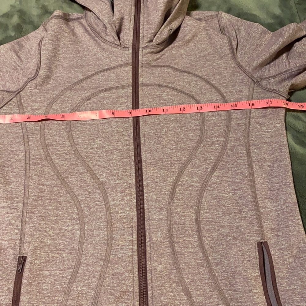 Lululemon Stride Jacket - Picture 14 of 15